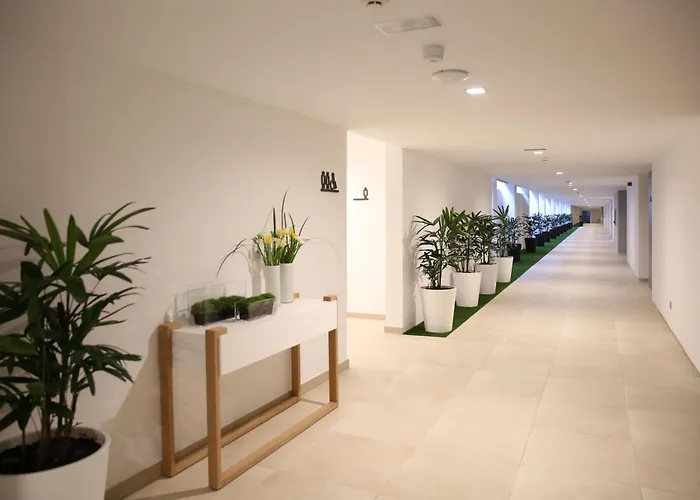 Santa Monica Suites Hotel